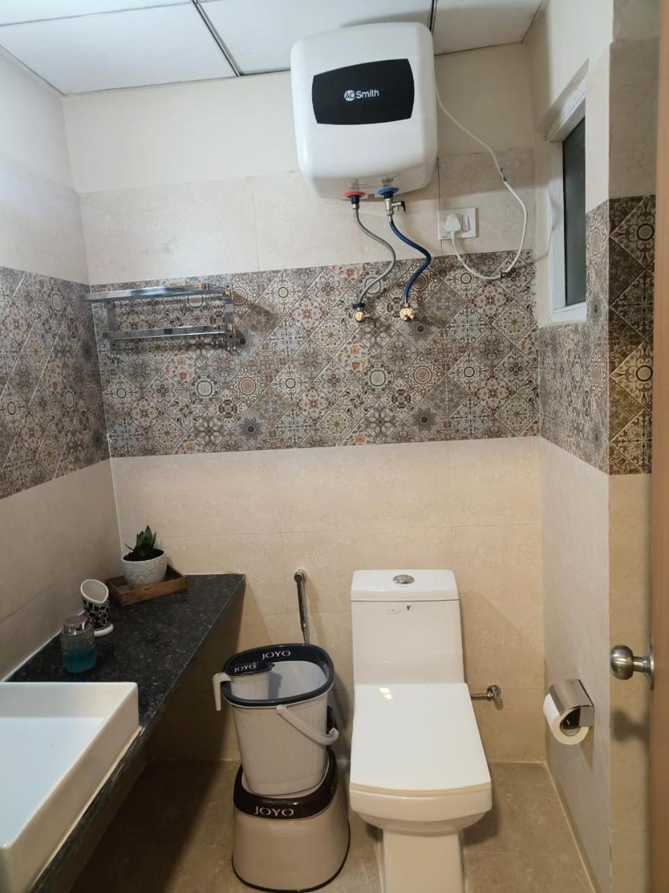 Risal Home Stays Большая Нойда Экстерьер фото